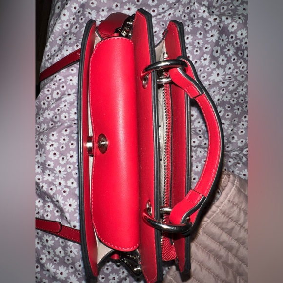 Red Steve Madden Crossbody - Picture 3 of 5